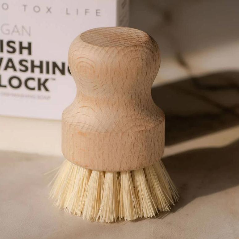 Dish and Vegetable Hand Brush