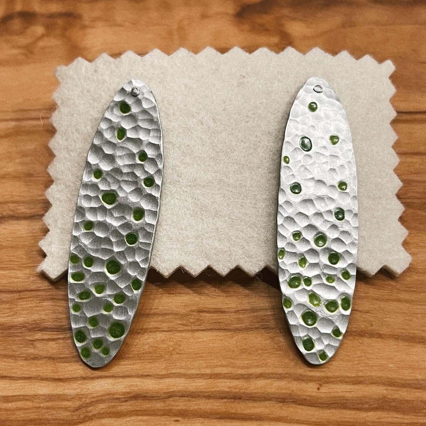 Glean Design Earrings-Silver w/Green Dots