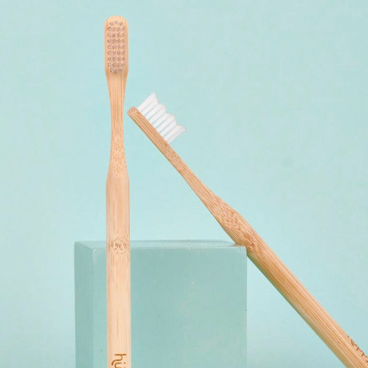 Bamboo Toothbrush by Huppy